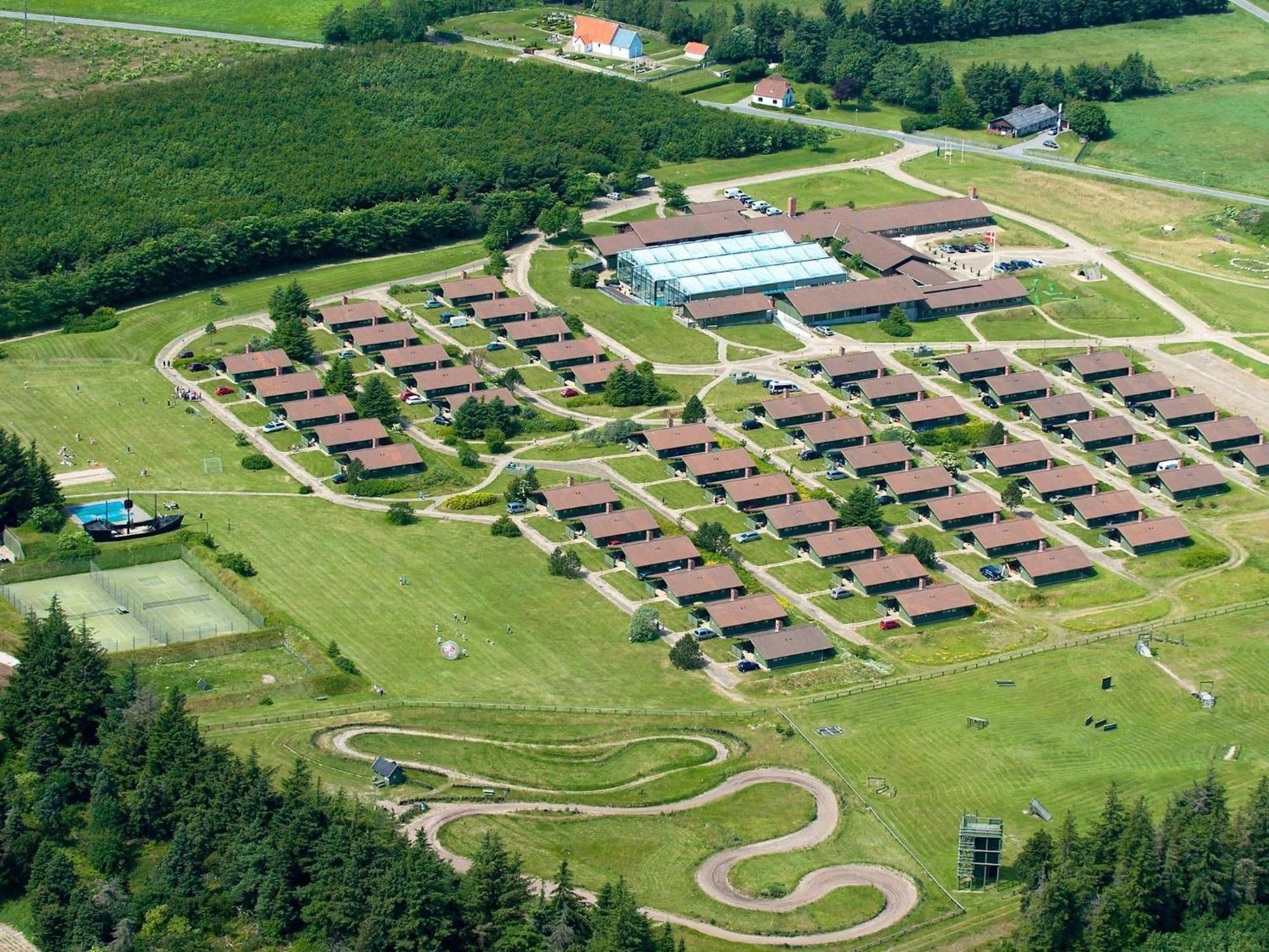6 Person Holiday Home On A Holiday Park In Гиллеляйе Экстерьер фото